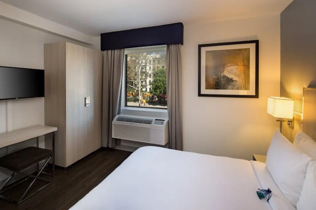 Gatsby Athens Otel Dış mekan fotoğraf A typical room at the hotel